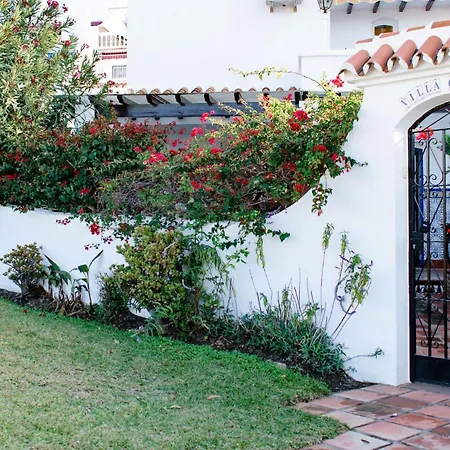 Carina Hotel